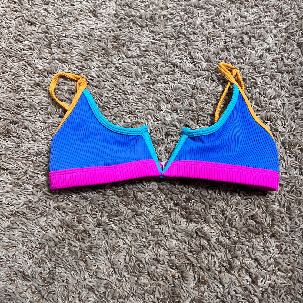 OneOne swimwear Jenna bikini top size small. see description. Originally $80